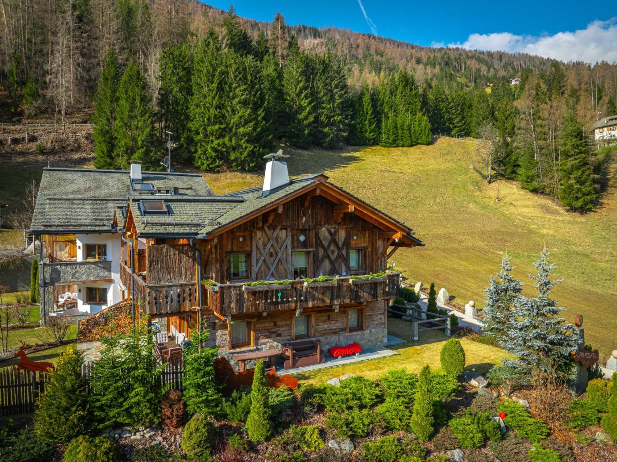 Alpine Mountain Chalet St. Vigil Exteriör bild
